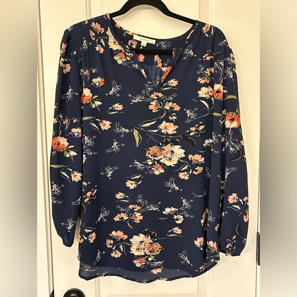 Fun 2 Fun navy flower shirt